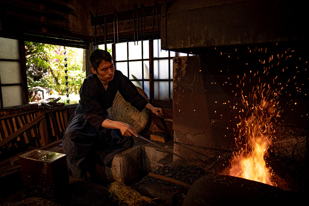 Tatsuto Yamano: The Path of a Young Swordsmith under Yoshindo Yoshihara